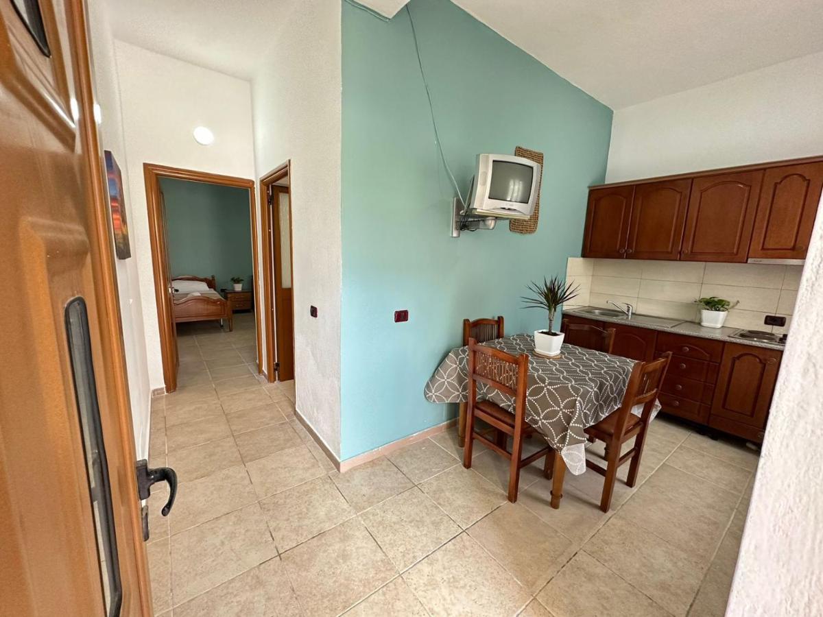 Vlora Villa With Private Parking Exterior foto